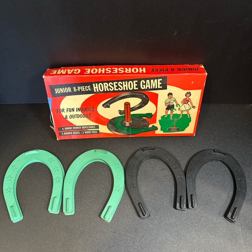 Vintage Junior 8-Piece Horseshoe Game Rubber & Wood Complete w/ Box Made in USA - Picture 6 of 10